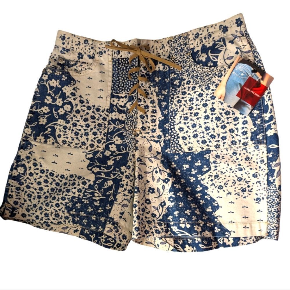 Gloria Vanderbilt Y2K floral‎ print denim shorts size 8 nwt